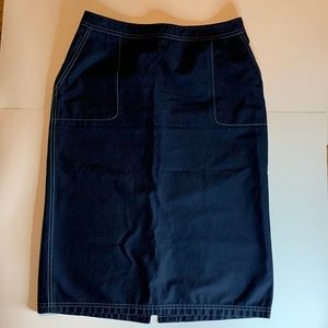 Woman size 4 blue skirt with slit up the back brand new